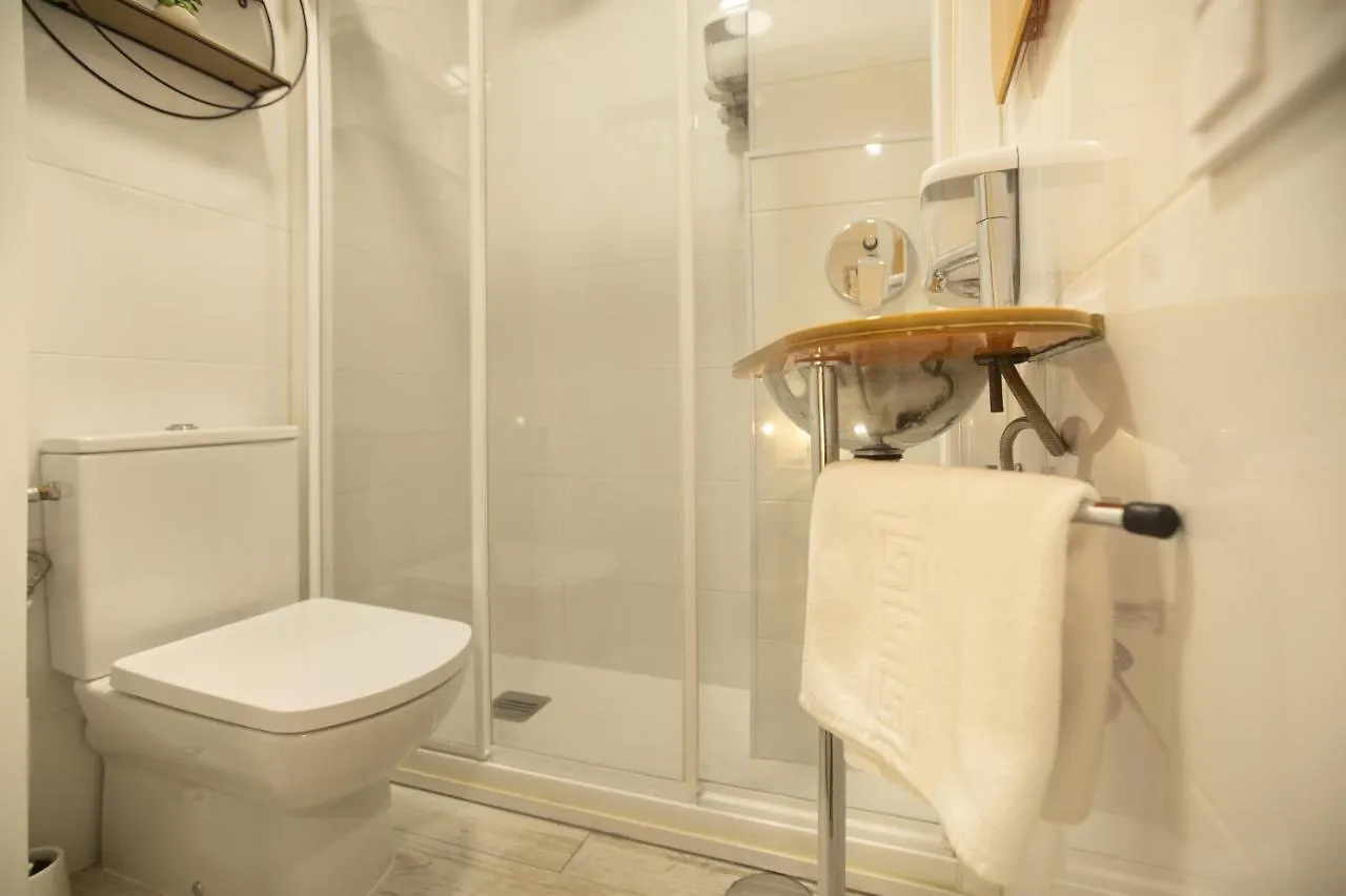 Hostel Alojamientos Cantiber Santander